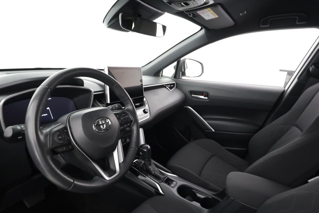 TOYOTA Corolla Cross 2024