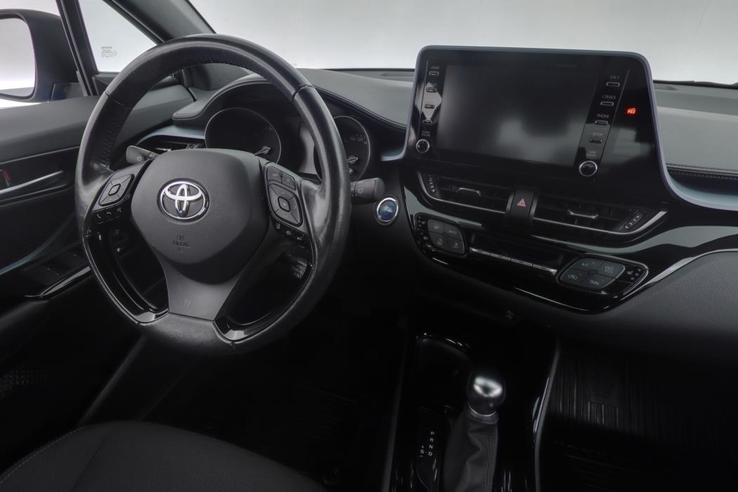TOYOTA C-HR 2021