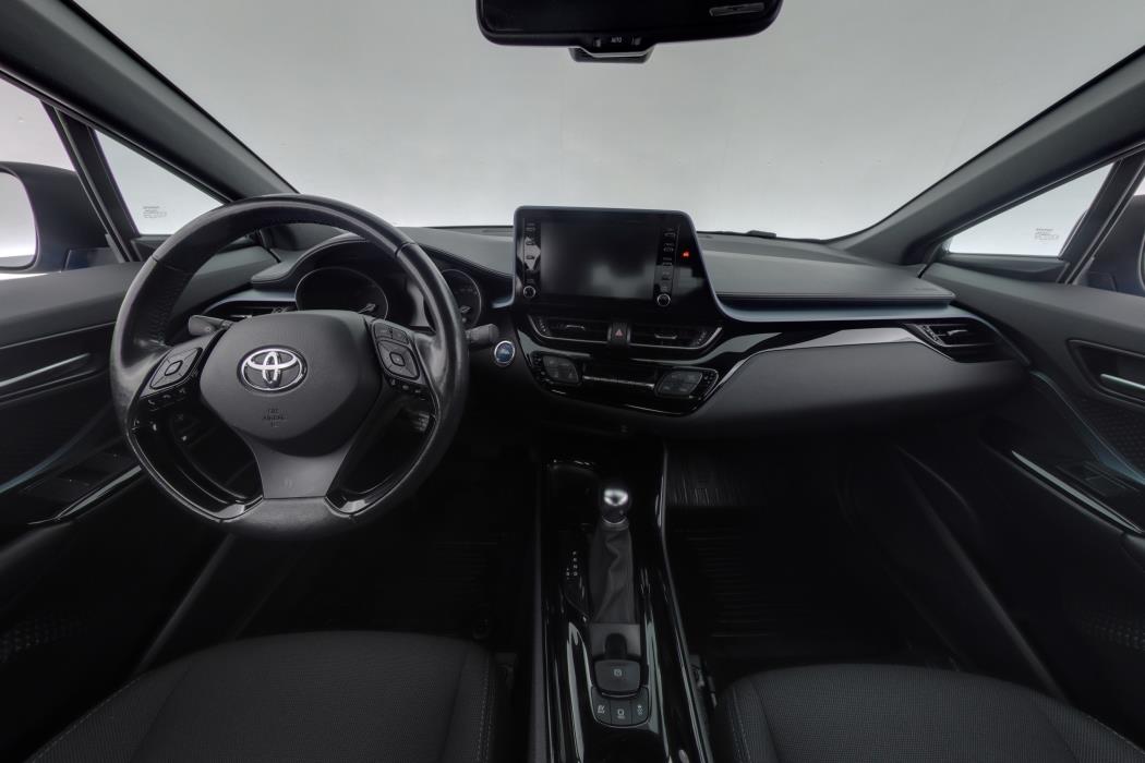 TOYOTA C-HR 2021