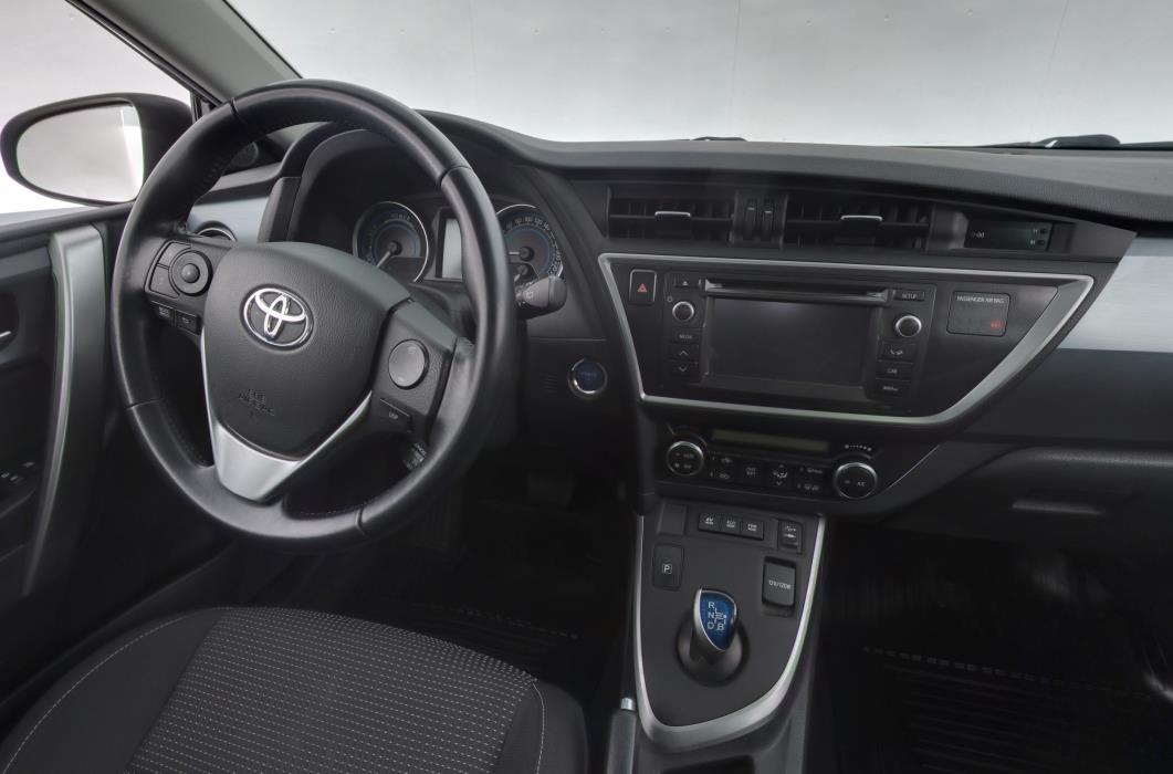 TOYOTA AURIS 2014