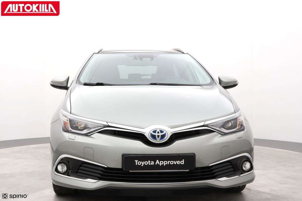 TOYOTA AURIS 2018