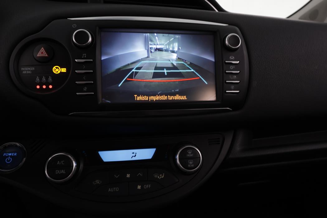 TOYOTA YARIS 2020