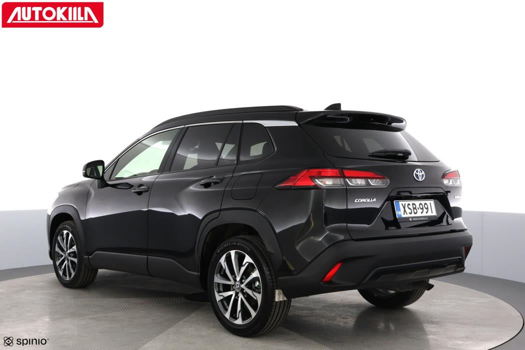 TOYOTA Corolla Cross 2024