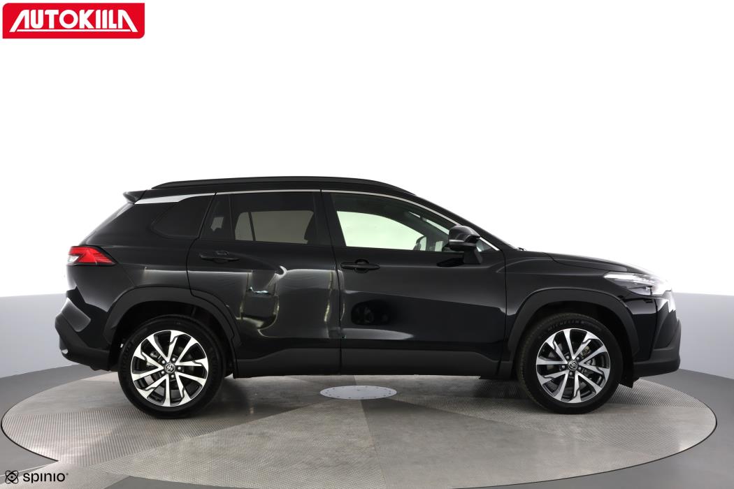 TOYOTA Corolla Cross 2024