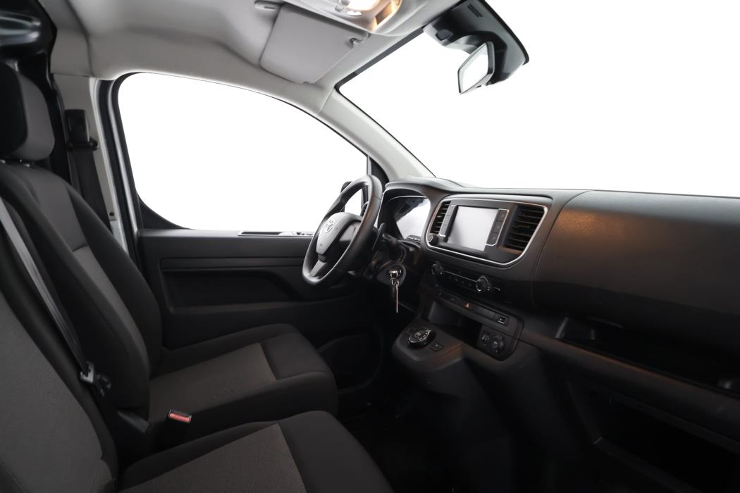 TOYOTA Proace 2023