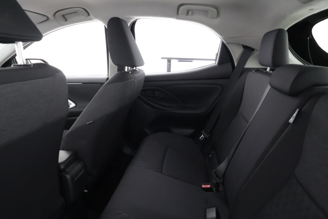 TOYOTA YARIS 2024