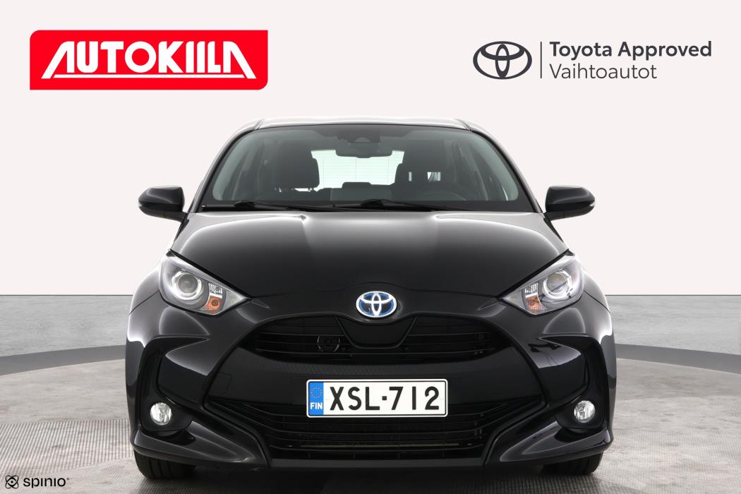 TOYOTA YARIS 2024