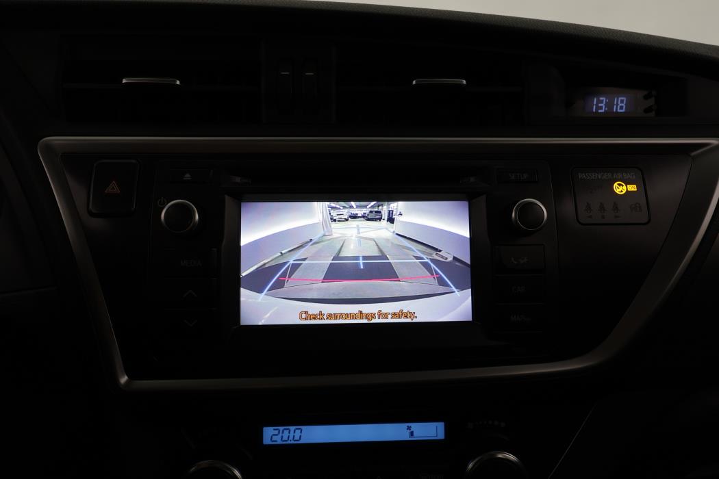 TOYOTA AURIS 2013
