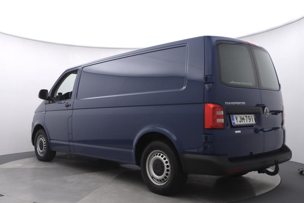VOLKSWAGEN TRANSPORTER 2017