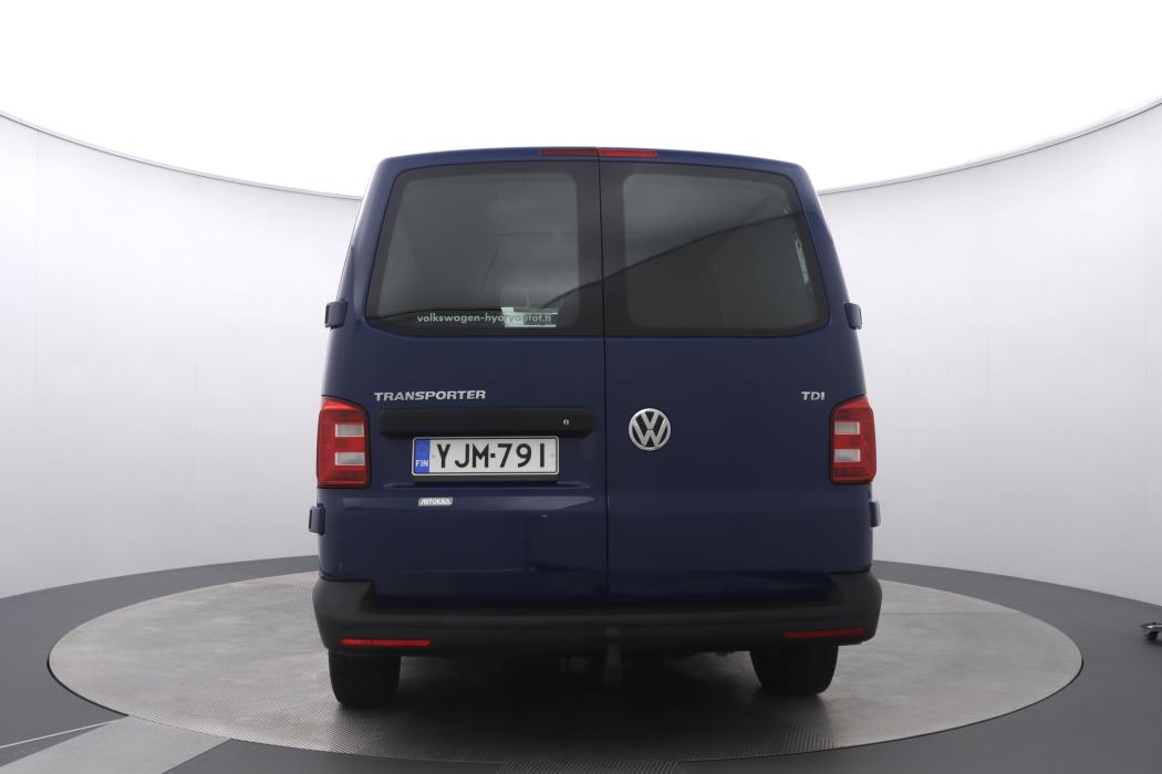 VOLKSWAGEN TRANSPORTER 2017