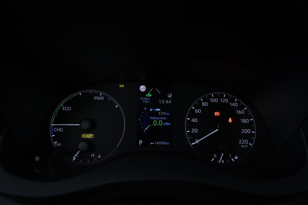 TOYOTA YARIS 2022