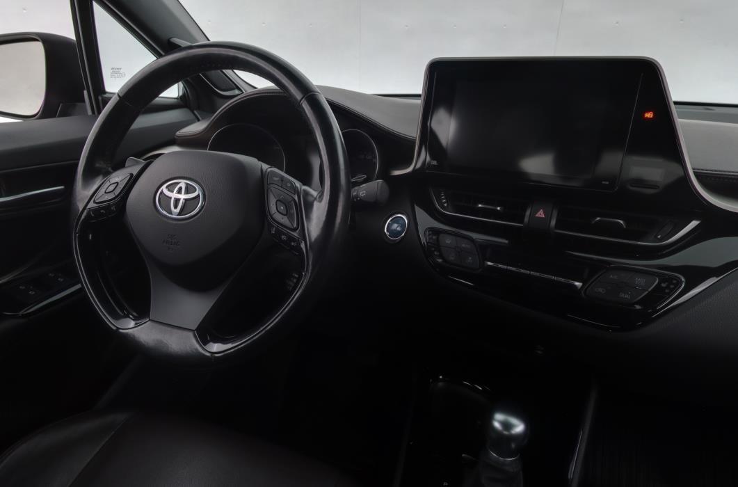 TOYOTA C-HR 2019