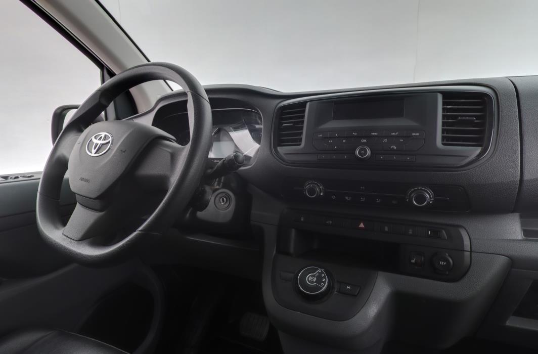 TOYOTA Proace 2022