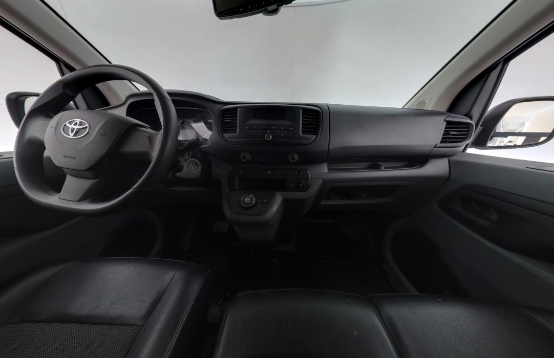 TOYOTA Proace 2022
