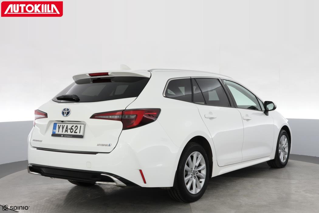 TOYOTA COROLLA 2024