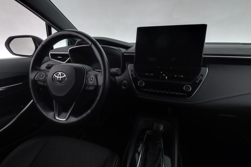 TOYOTA COROLLA 2024