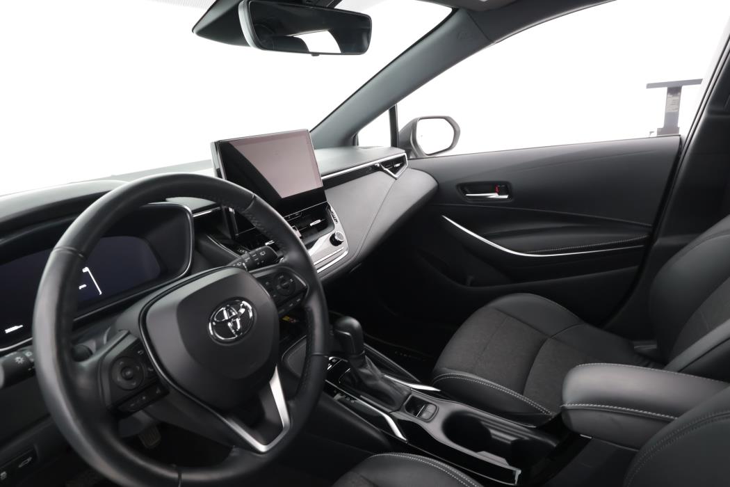 TOYOTA COROLLA 2024