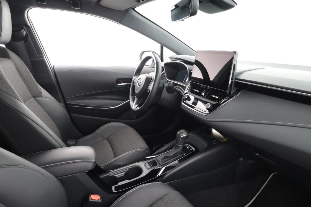TOYOTA COROLLA 2024