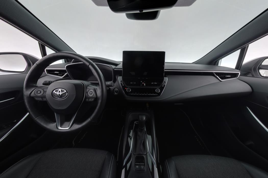 TOYOTA COROLLA 2024