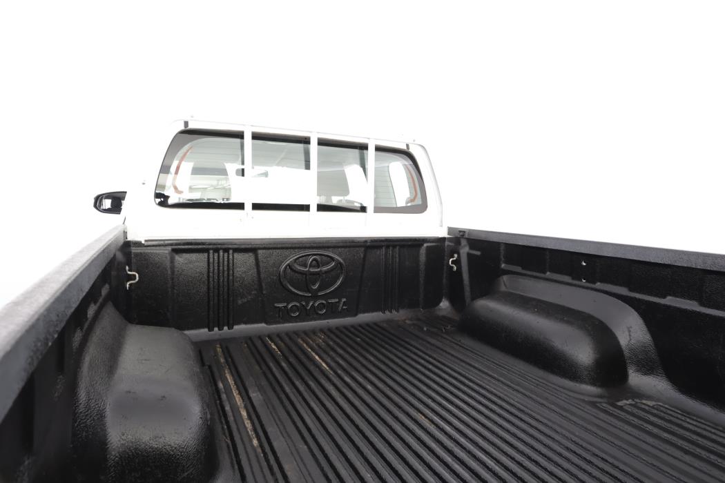 TOYOTA HILUX 2022