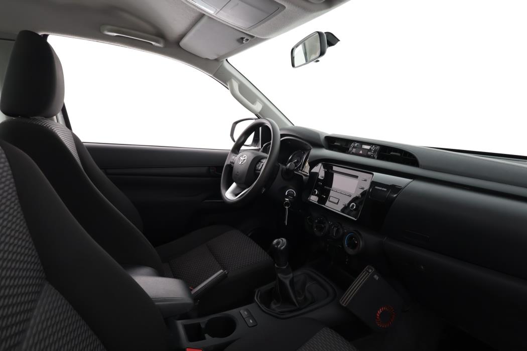 TOYOTA HILUX 2022