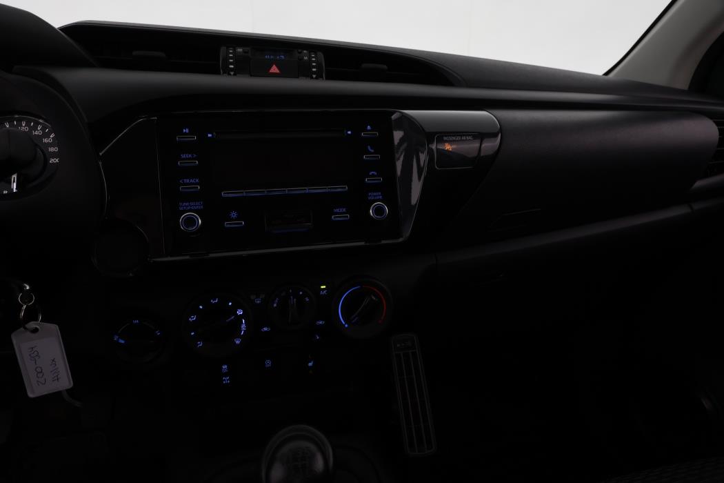 TOYOTA HILUX 2022