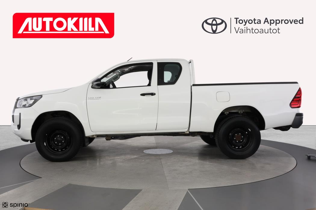 TOYOTA HILUX 2022
