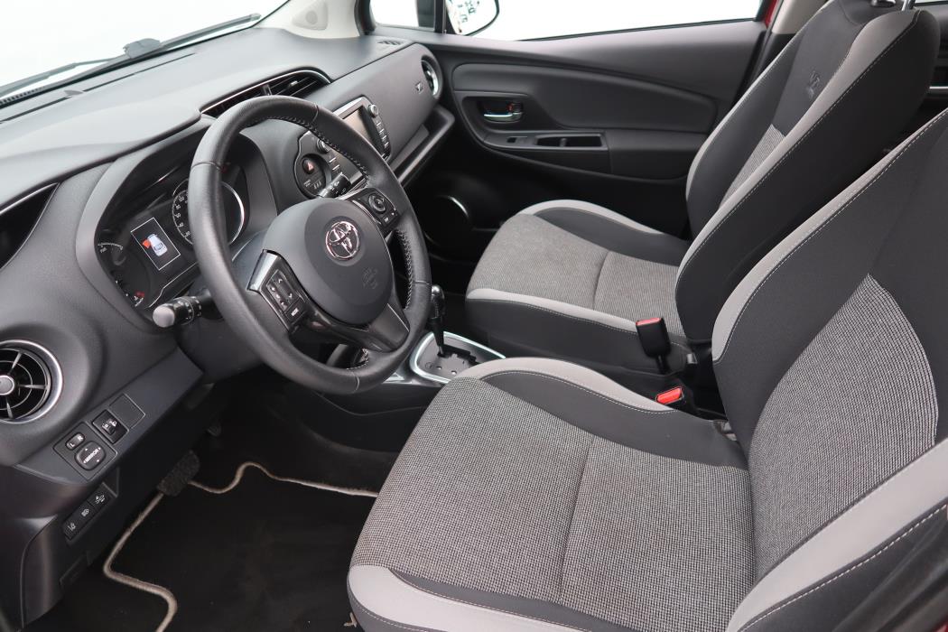 TOYOTA YARIS 2019