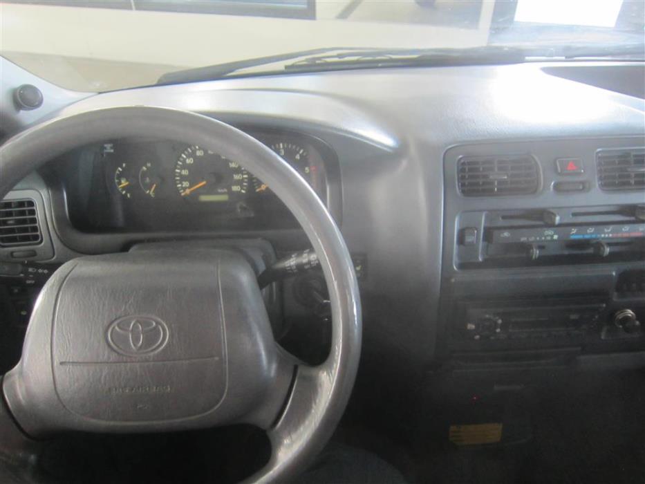 Toyota Hiace 2003
