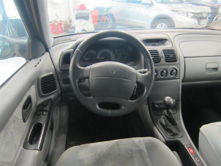 Renault Laguna 1999