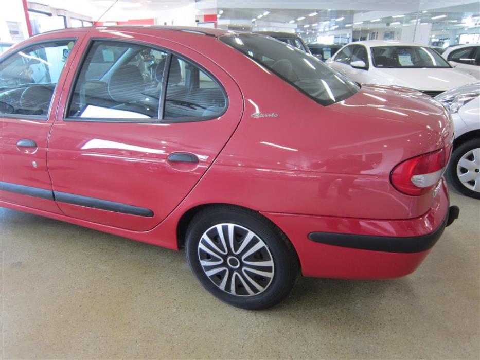Renault Megane 2002