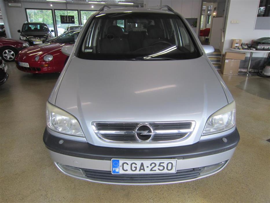 Opel Zafira 2003