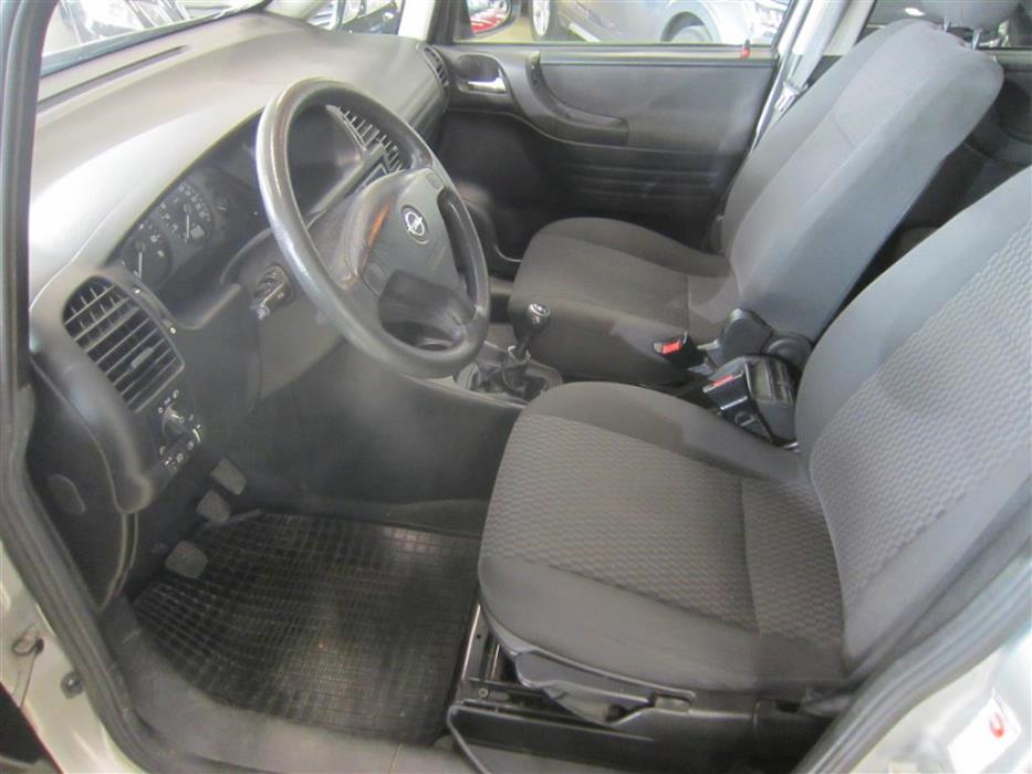 Opel Zafira 2003