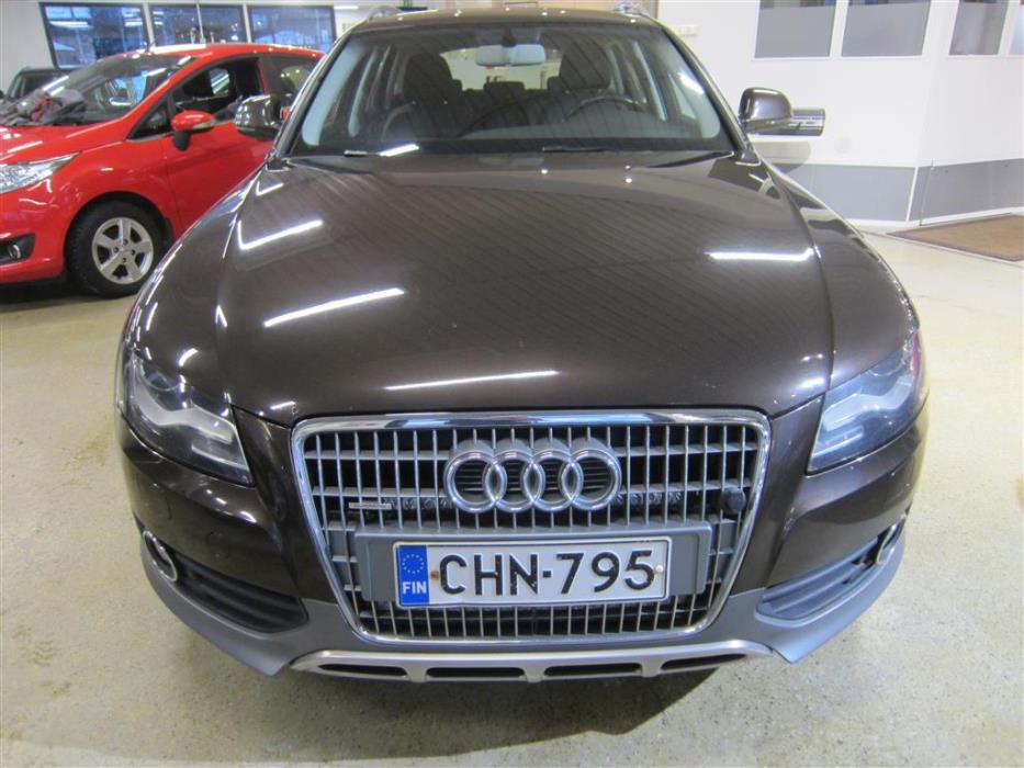 Audi A4 allroad quattro 2010