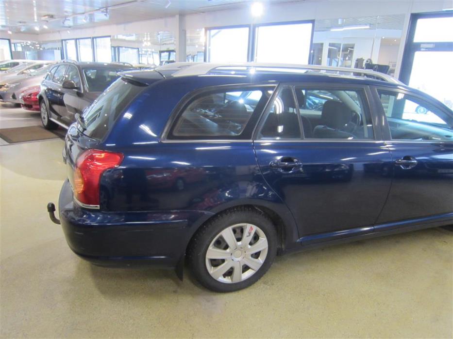 Toyota Avensis 2005