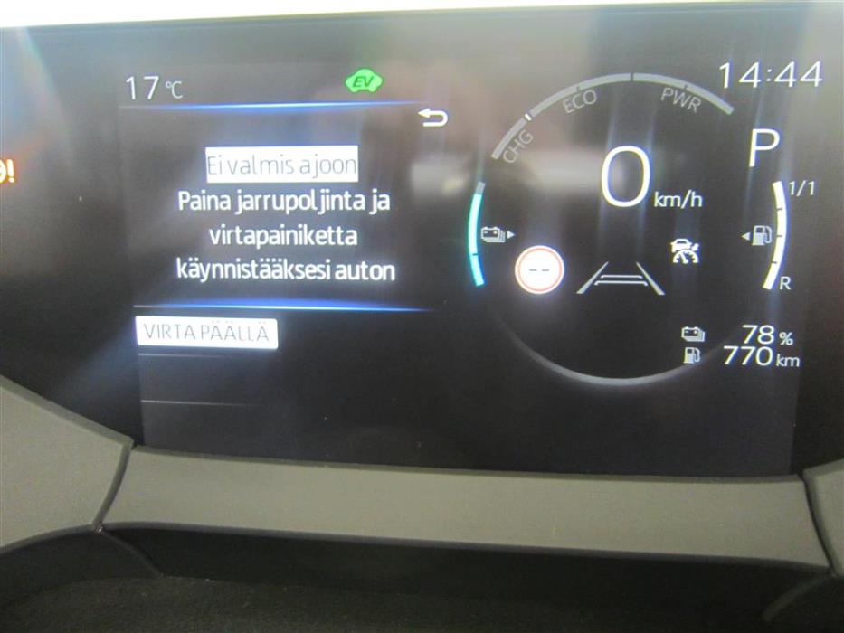 Toyota Prius Plug-in 2023