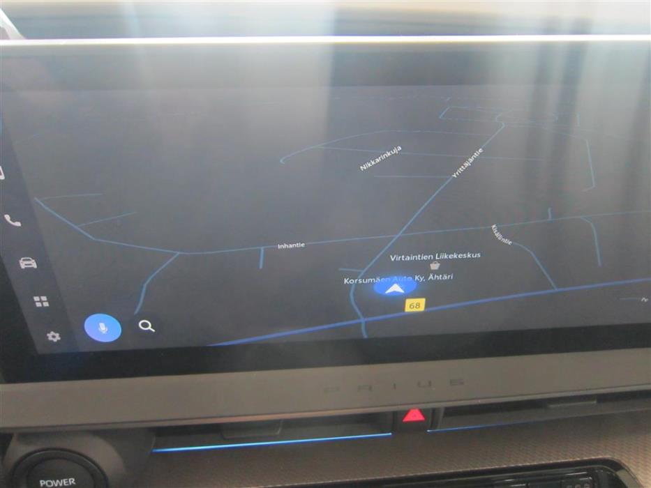 Toyota Prius Plug-in 2023