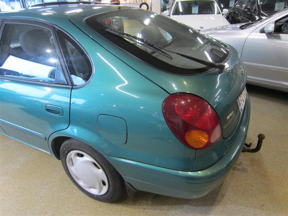 Toyota Corolla 1998