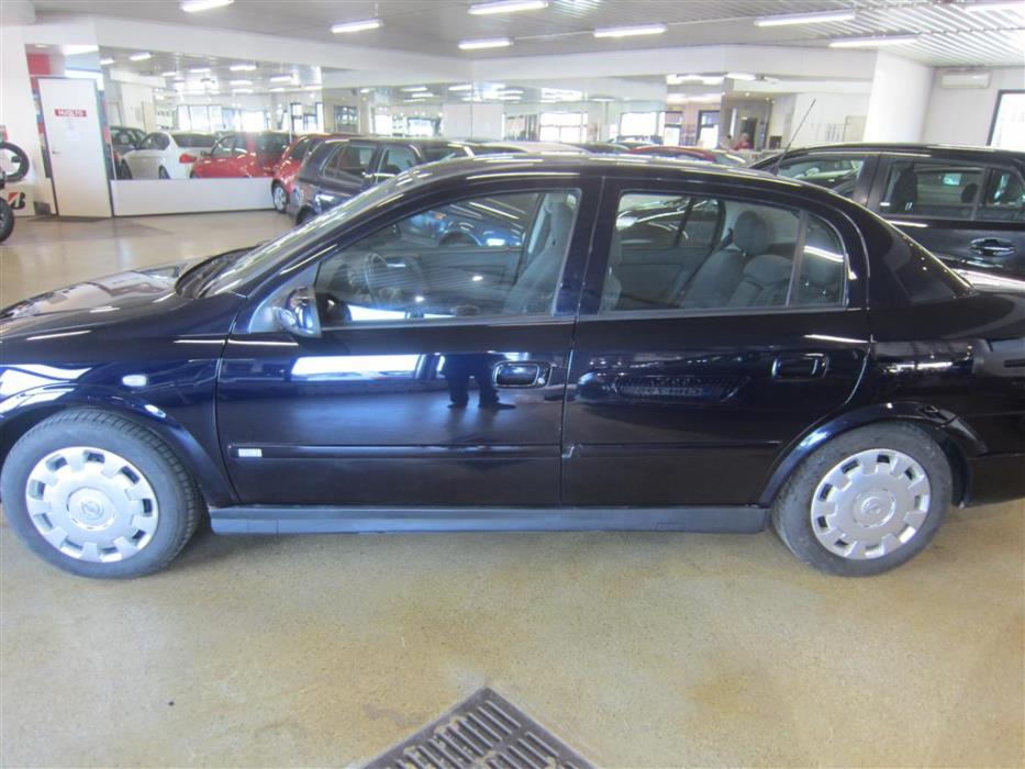 Opel Astra 2003