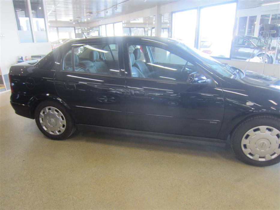 Opel Astra 2003