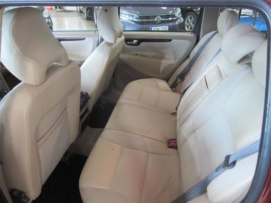 Volvo V70 2003