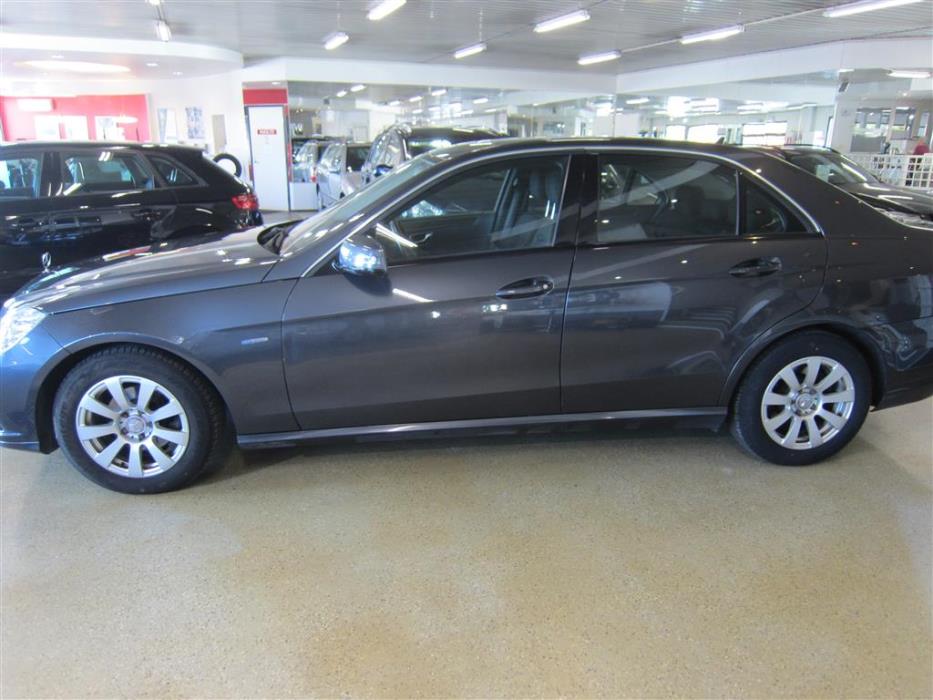 Mercedes-Benz E 2010