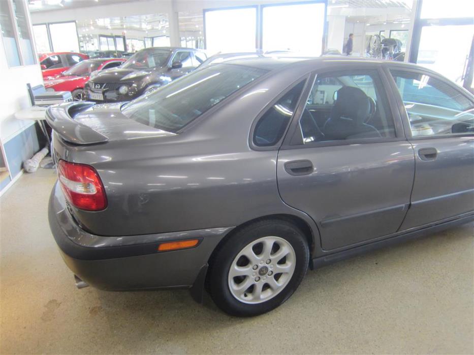 Volvo S40 2002