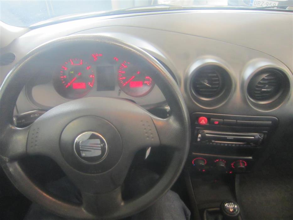 Seat Ibiza 2003