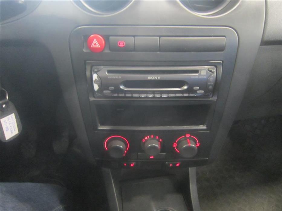 Seat Ibiza 2003