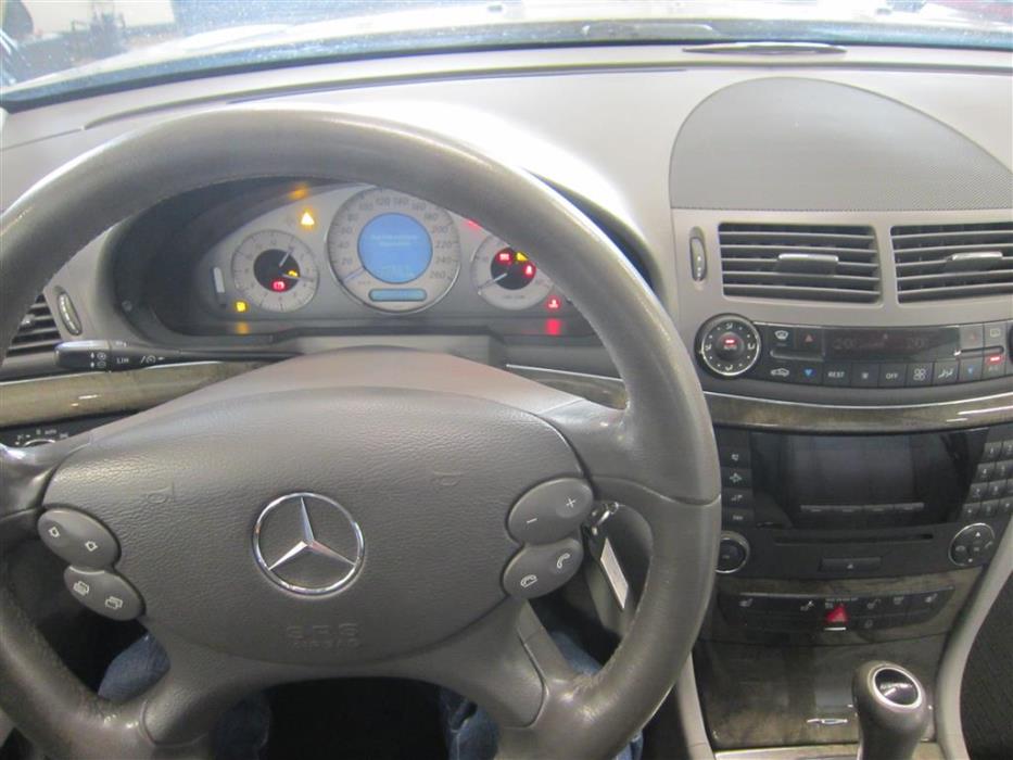 Mercedes-Benz E 2007