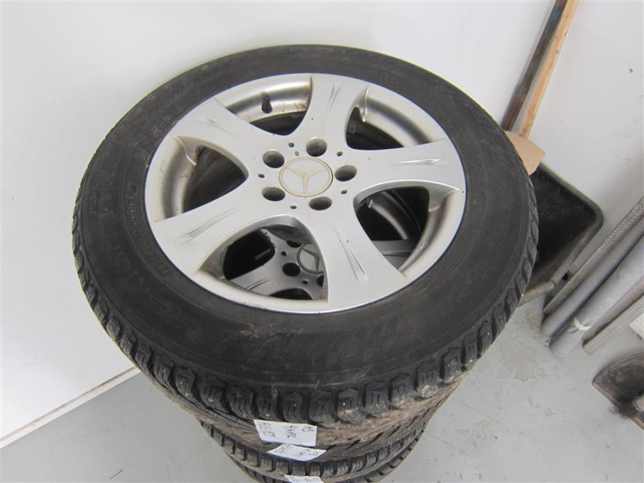 Mercedes-Benz E 2007