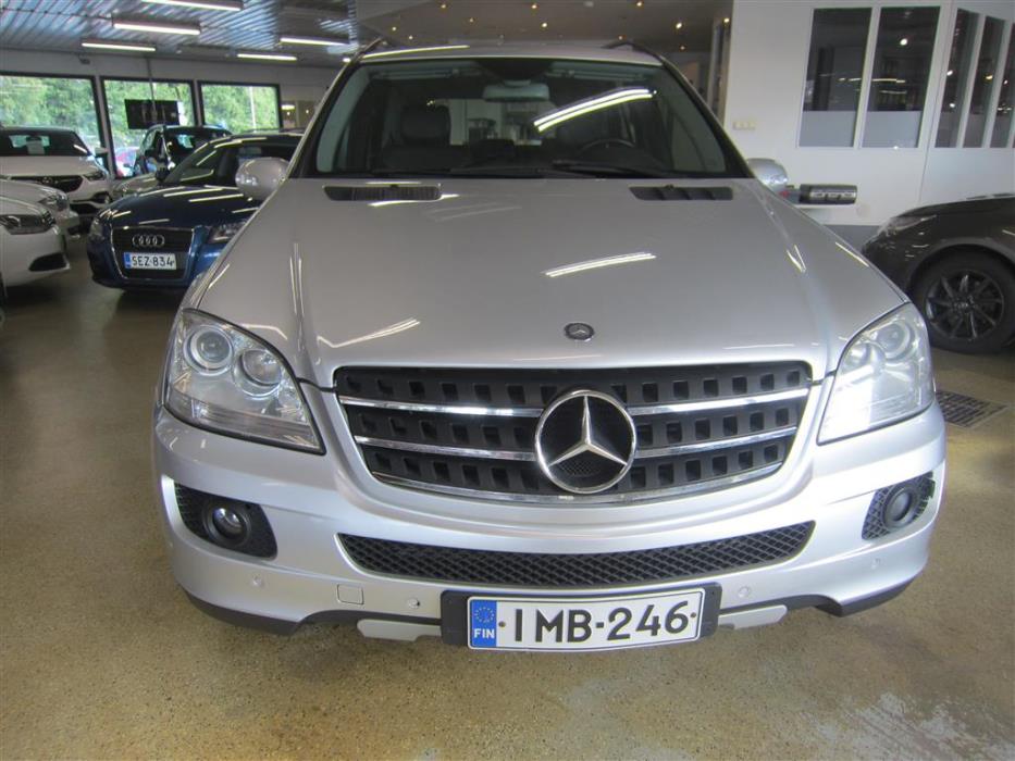 Mercedes-Benz ML 2006
