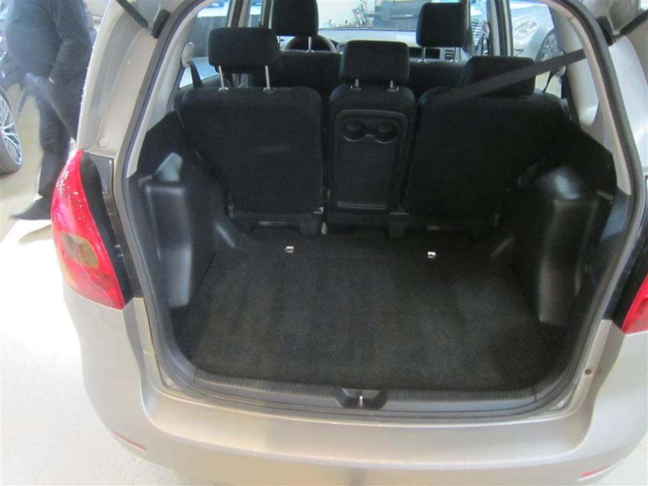 Toyota Corolla Verso 2002