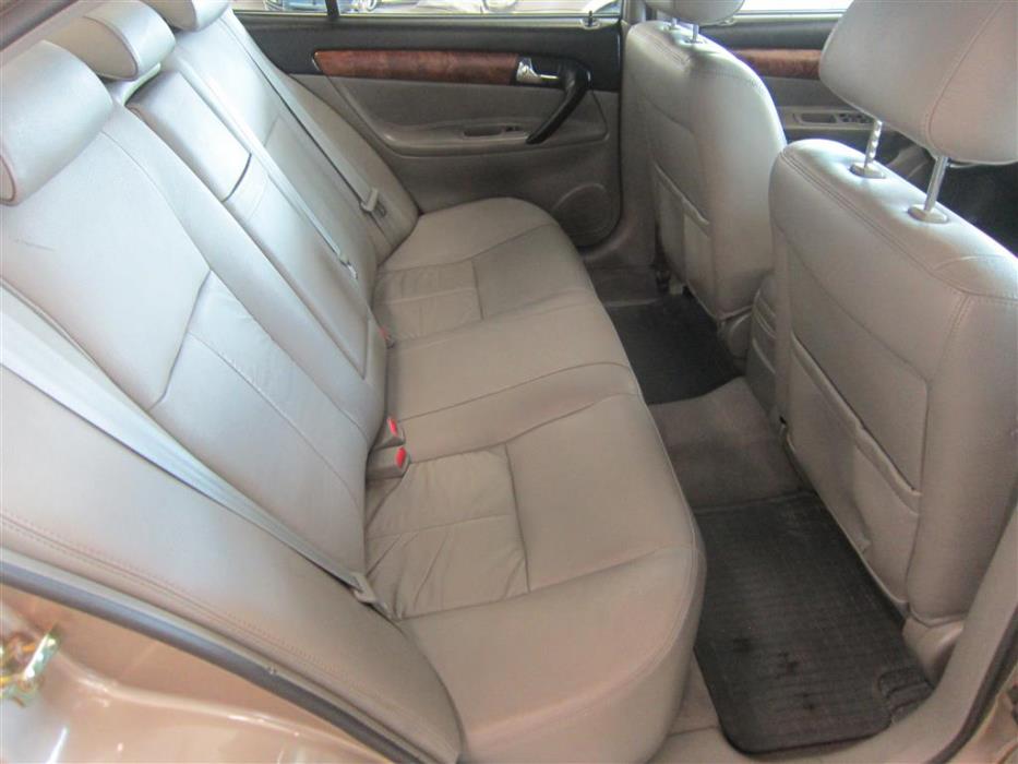 Chevrolet Evanda 2006